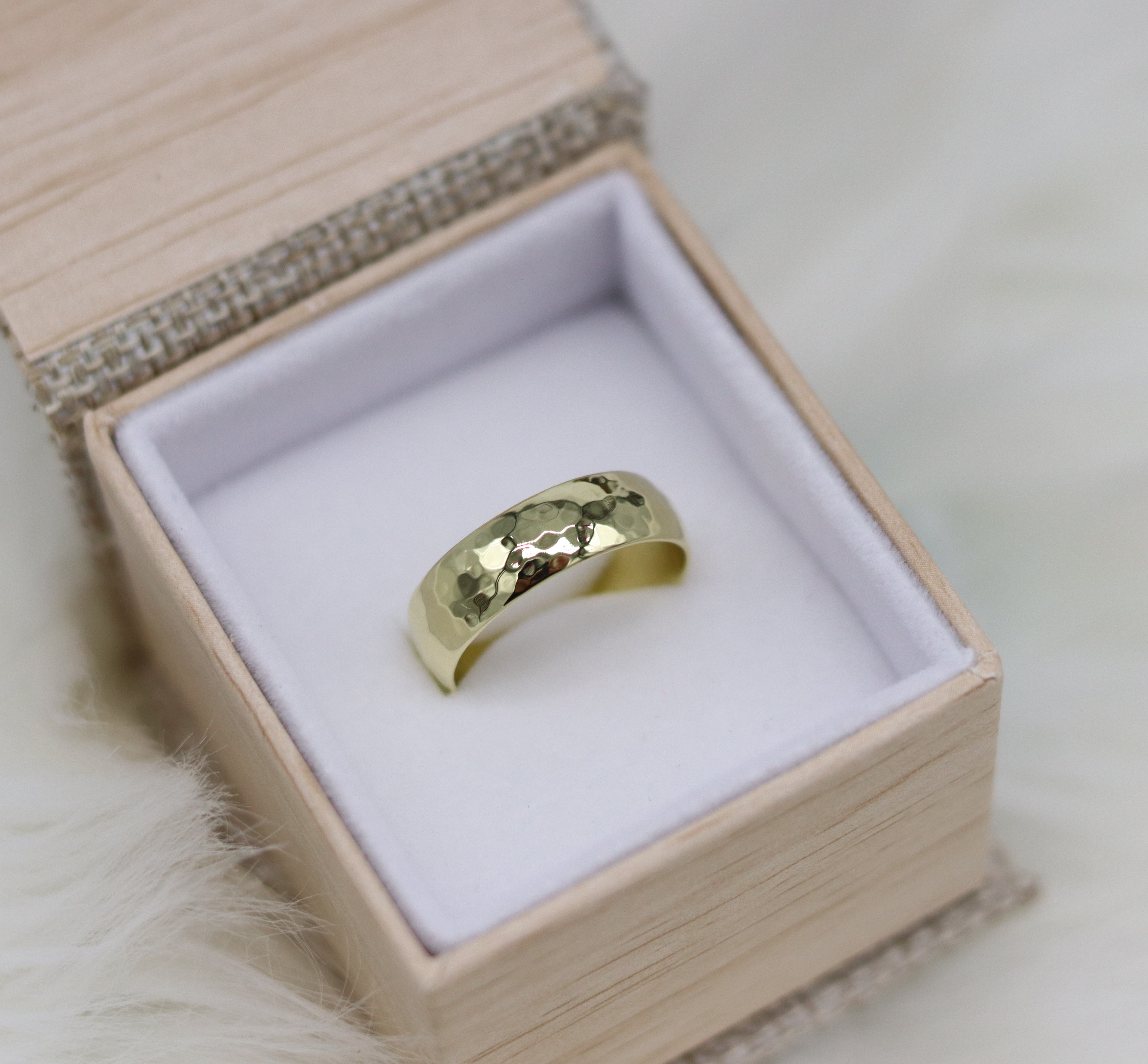 Band Yellow Gold 14k Solid Ring Hammered